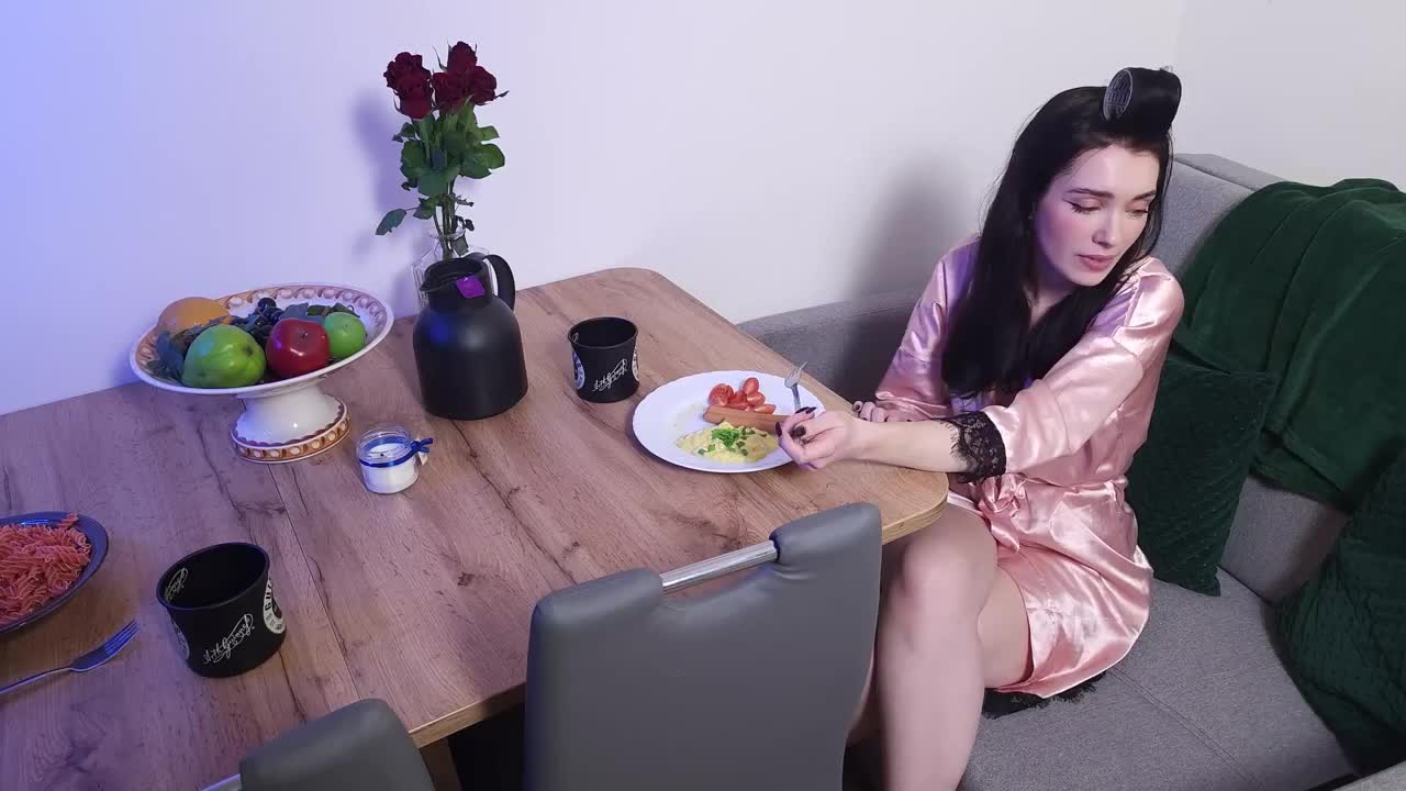 Adria Nite - Free Use Mommy in Wild Threesomes - Fullthot