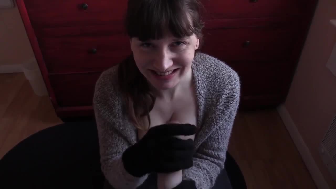 Bettie Bondage XXX - Glove Love from Mom - Fullthot