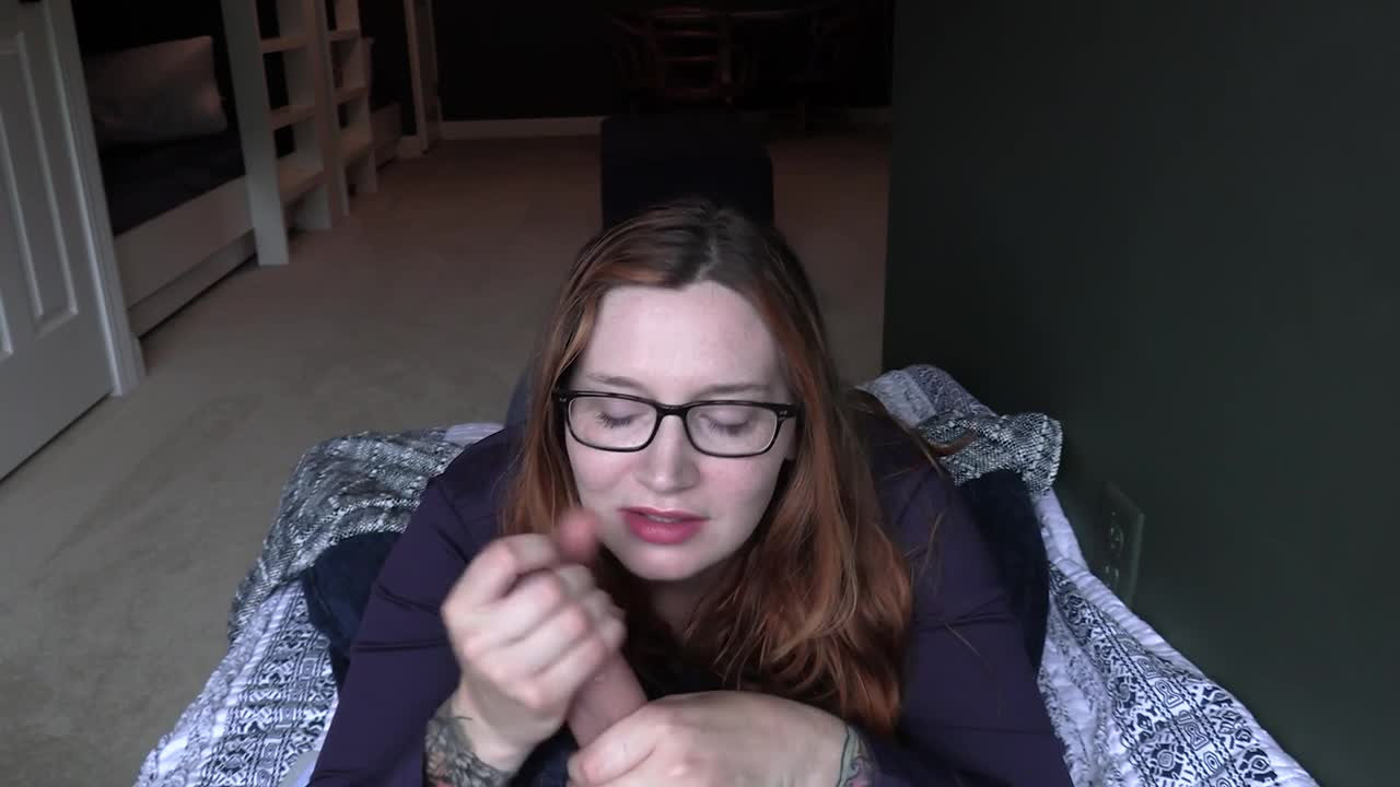 Bettie Bondage - Mommy's Mean Handjobs HD - Fullthot