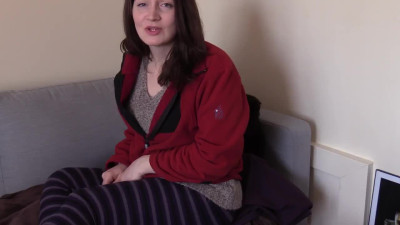Bettie Bondage - Sweater Fetish JOI CEI with Countdown