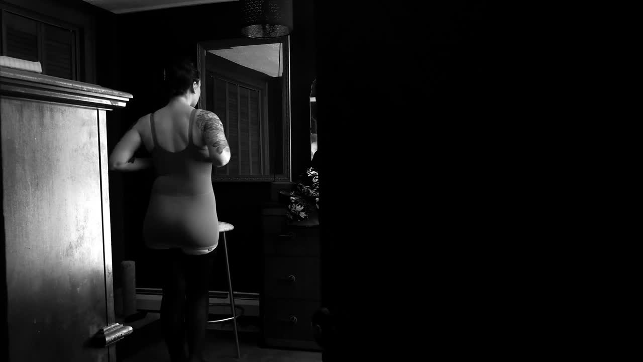 Bettie Bondage XXX - Flirting with Mom Through the Decades 4K - Fullthot