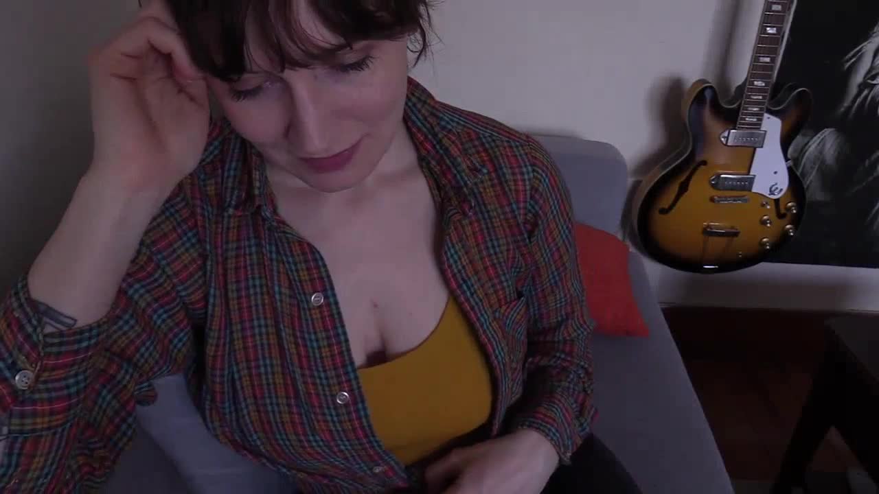 Bettie Bondage - Mom is a Cougar Part II - Fullthot