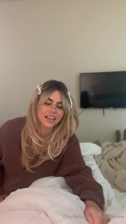 Simone ASMR - 24 May 2025 - StepMom Roleplay