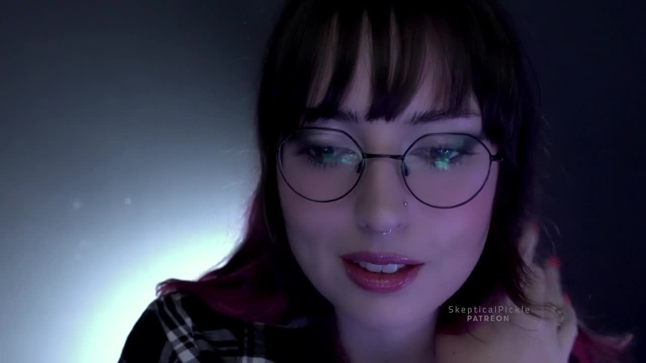 SkepticalPickle - Shy Awkward GF Attempts ASMR Massage For You (Platinum Tier)