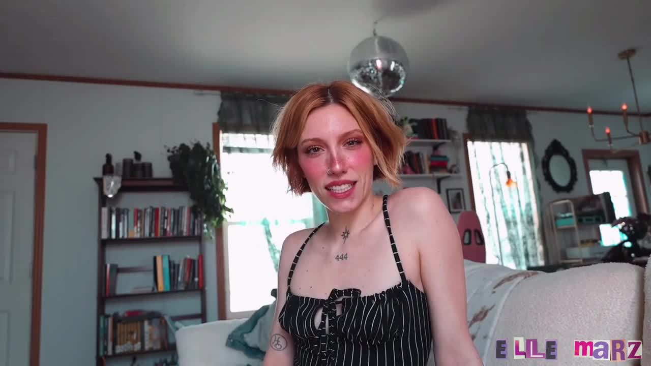 Elle Marz - Catfished by Mom