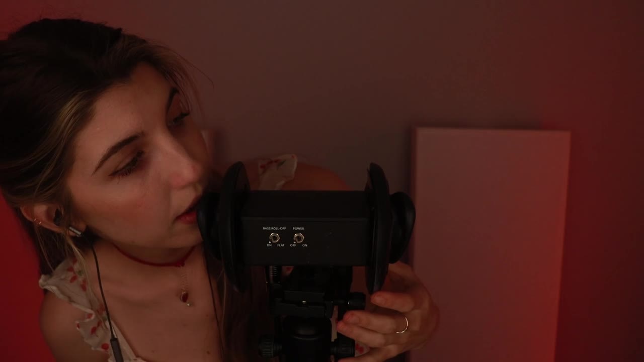 FrivolousFox ASMR - 29 July 2025 - Breathy, Slow Ear Eating (+ Mouth Cupping!)