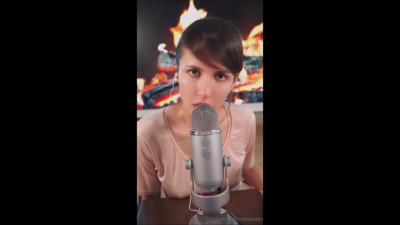 ArianaRealTV ASMR - Mic Licking, Oil Massage and Handjob - Fullthot