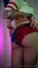 LizzieLestrange - Cosplay Harley Quinn ASMR Legs Scratching - Fullthot
