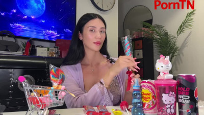 MeiLee ASMR - Beautiful Asian Sucks Lollipop - Fullthot