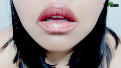 Imagine cumming in her mouth and on her face